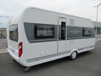 Prodám karavan Hobby 540 UFE,r.v.2018 + mover + předstan. - 4