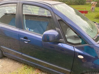 Prodám náhradní díly na Suzuki SX4 z auta najeto 240 tis km - 4