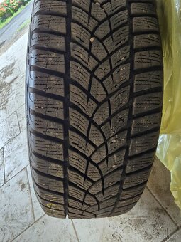 ALU kola Škoda Octavia IV a pneu 205/55 R17 95V - 4