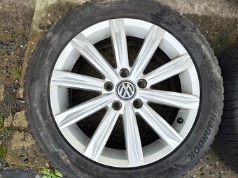 17"zimní alu sada Stockholm 5x112 origo Touran 2 215/55 - 4