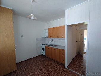 Pronajmu byt 1+1 v Telči - 4