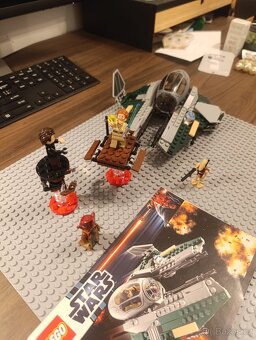 Lego Star Wars Anakin's Jedi Interceptor 9494 - 4