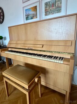 Pianino Petrof – buk, zánovní, krásný stav – 35 000 Kč - 4