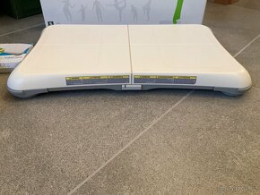 Nintendo Wii Balance Board + Wii Fit Plus - 4