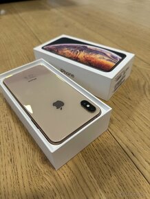 Apple iPhone Xs Max 256GB zlatý - 4