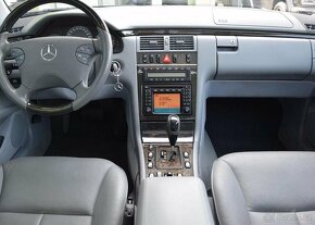Mercedes-Benz Třídy E 430 AVANTGARDE W210 V8 4MATIC - 4