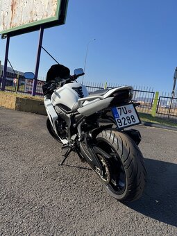 Yamaha Fazer FZ1S GT - 4