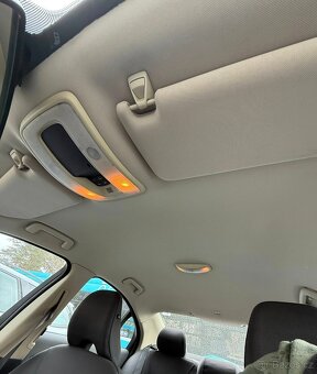Volvo S80 2.4 D5 136kw 2007 Nová STK,automat,seriozní stav - 4