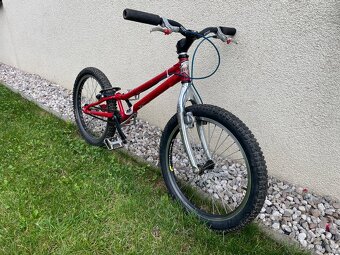 Trialové kolo Monty 20 - 4