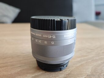 Canon EOS M50II - 4