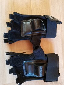 Set chrániče Decathlon velikost M - 4