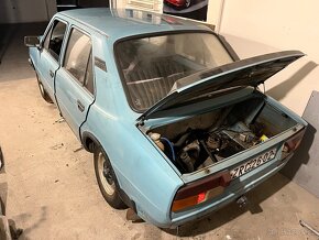 Škoda 105 S r.v.1983 - 4