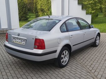 Volkswagen Passat 1.8 20V automat, rok 97 - 4