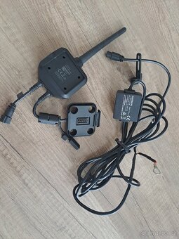 Garmin Group Ride Tracker pro Zumo XT VHF rádio - 4