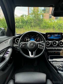 Mercedes-Benz C-Class C220d (2020, diesel) - 4