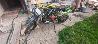 Pitbike 125, motor,
- 4