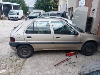 Citroen Saxo 1.1 - 4