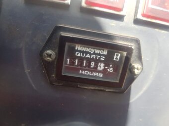 Minirypadlo Kubota K 008-3 - 4