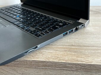 Toshiba portege (i5 4x2,4ghz, dotyk,16gb ram, 256gb ssd, win - 4