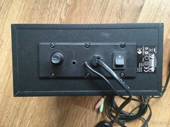 LOGITECH S 220 - 4