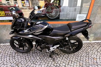 Honda CBF 125 model s otáčkoměrem - 4