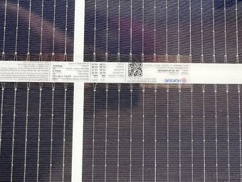 Akce Solární panely 565w Huasun bifacial silver frame - 4