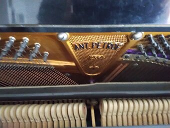 Pianino Ant. Petrof - 4