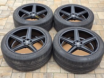značková alu mbDESIGN KV01 11x22" 5x112 s pneu 285/40 R22 - 4