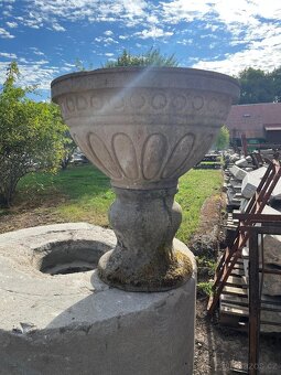 Pískovcová váza - 4