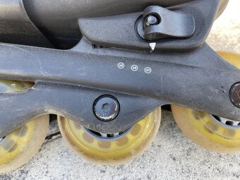 Dětské kolečkové brusle vel.28-30 - 4