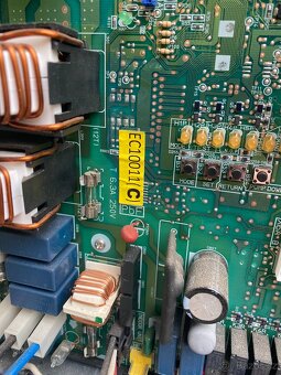 Tepelné čerpadlo Daikin Rotex 18kW venkovní jednotka - 4