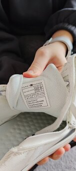 Tenisky Hilfiger, vel. 40 - 4