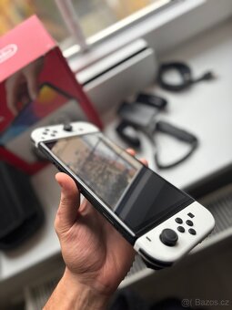 Nintendo Switch OLED - kompletní balení - 4