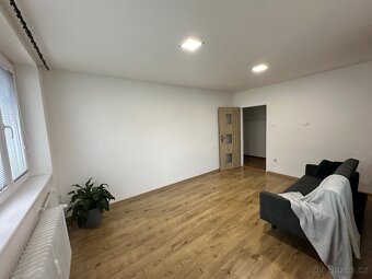 Pronájem bytu 2+1, Husova, Náměšť nad Oslavou - 4