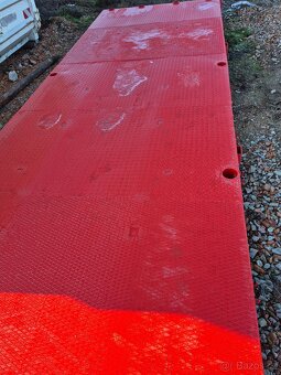 Prodám hákové plato 7m + klanice - 4