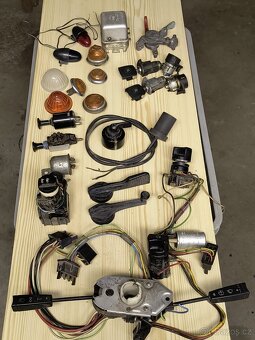 Věci na starší vozy - 4