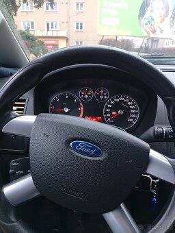 Prodám Ford  Spěchá - 4