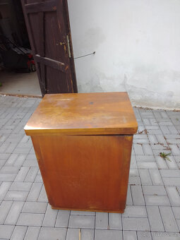 Šlapací šicí stroj - 4