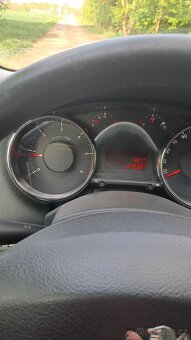 Peugeot 5008 - 4