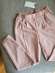 Nové dámské růžové kalhoty zn. Bershka, vel. XS - 4