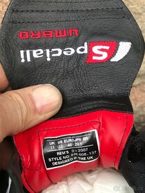 Kopačky Umbro 46. 8 - 4