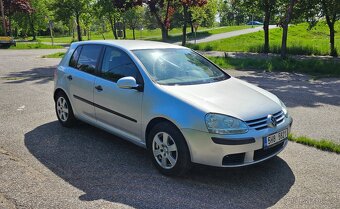 Volkswagen Golf V - 4