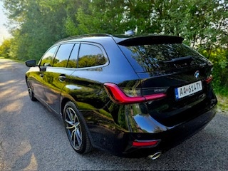 BMW 330e Touring - 4