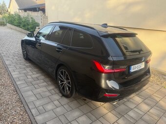 BMW 330e Touring - 4