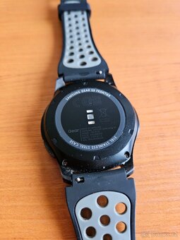 Samsung Galaxy Gear S3 Frontier + náhradní řemínky - 4