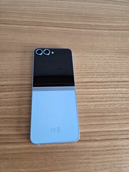 Samsung Galaxy Z Flip6 12GB/256GB Blue /Záruka/ - 4