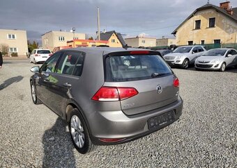 Volkswagen Golf 1.6 TDI Klima, Tempomat nafta manuál 66 kw - 4