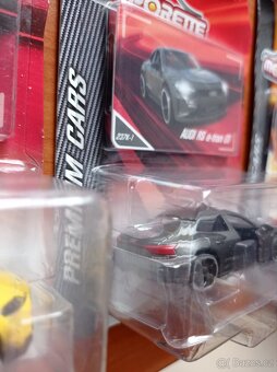 Majorette (2) 1:64 - 4