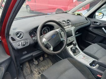 Prodám Ford Galaxy r.v. 2006 na ND - 4