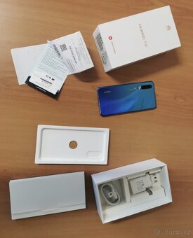 Huawei P30 Top Stav - 4